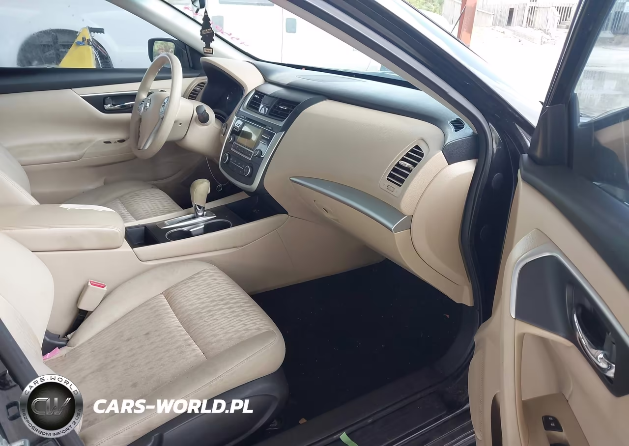 2016 Nissan Altima 2.5 S VIN:1N4AL3AP8GC132768 - 5