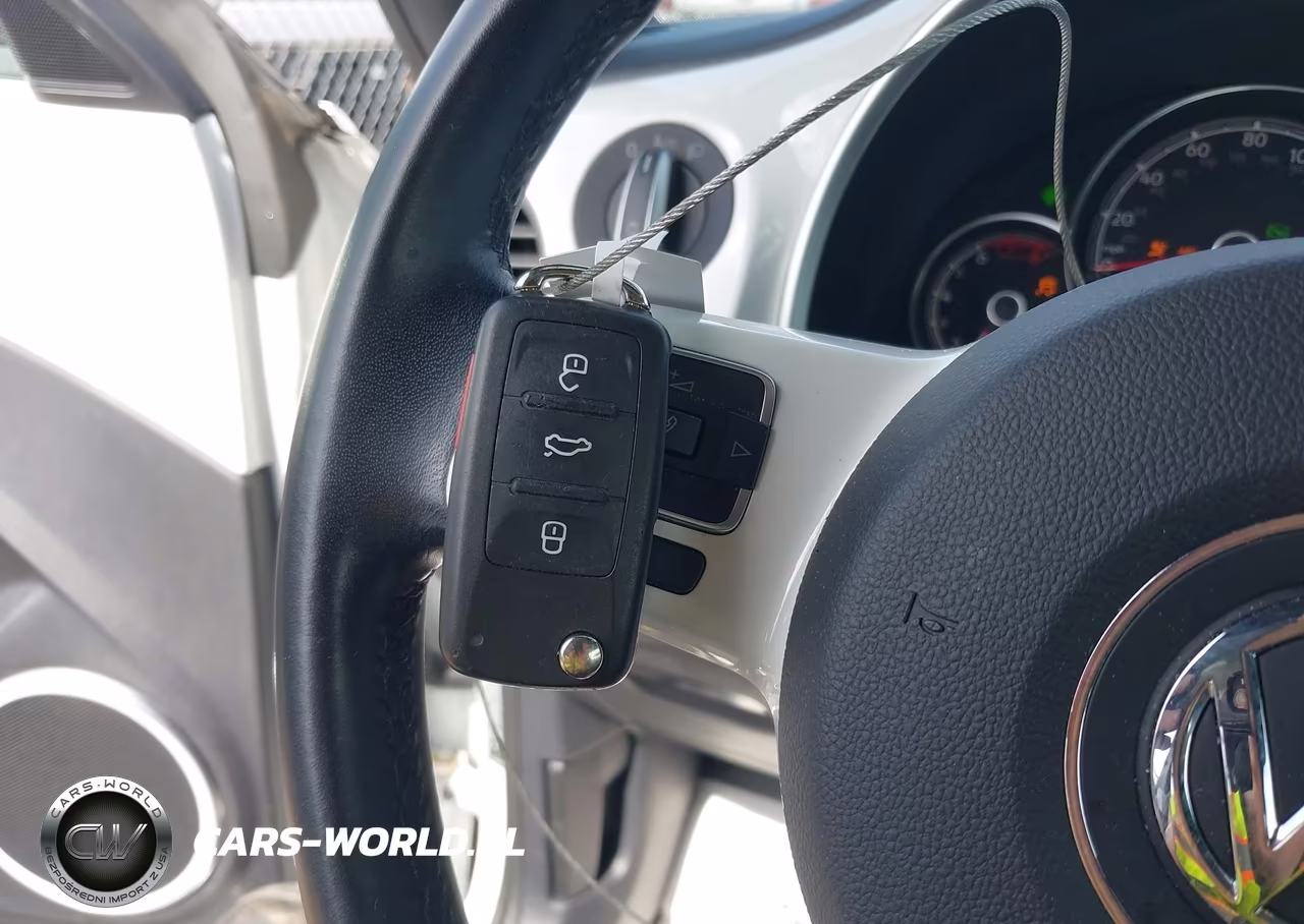 2019 Volkswagen Beetle 2.0T Se VIN:3VWJD7AT4KM713085 - 11