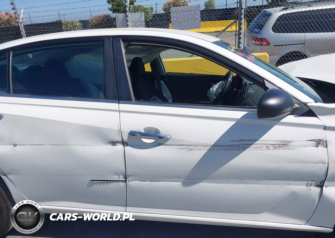 2025 Nissan Altima Sv Fwd VIN:1N4BL4DV5SN377349 - 13
