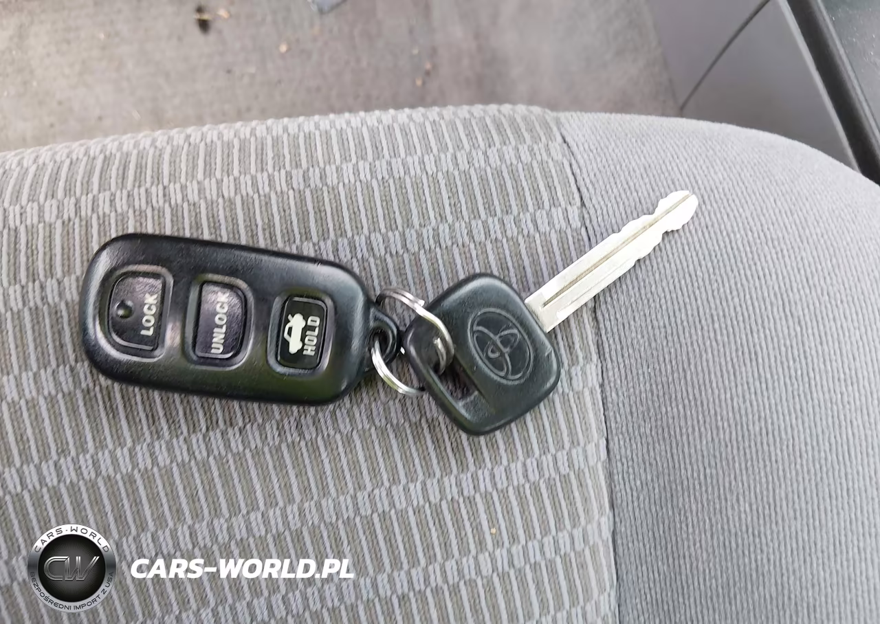 2006 Toyota Camry Le VIN:4T1BE32K16U704697 - 11