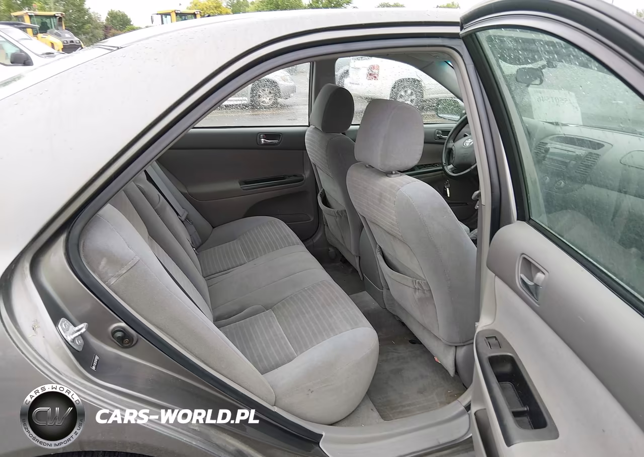 2006 Toyota Camry Le VIN:4T1BE32K16U704697 - 8