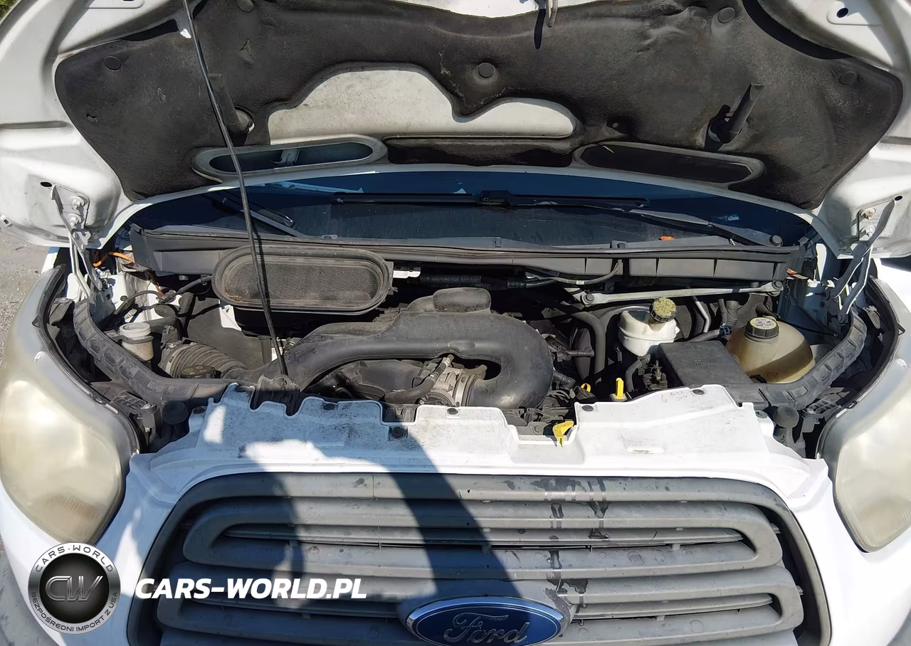 2015 Ford Transit-150 VIN:1FTNE2CM1FKA06193 - 10