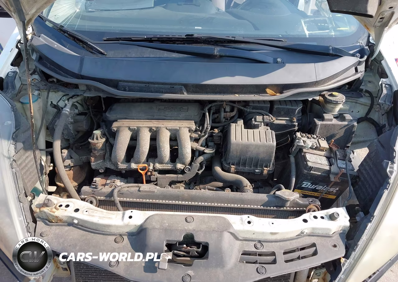2010 Honda Fit VIN:JHMGE8H23AS004696 - 10