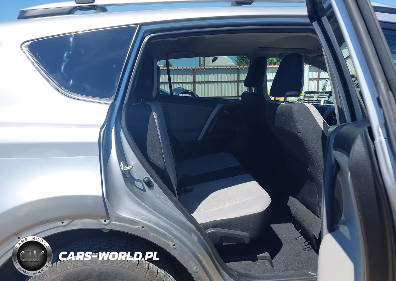 2016 Toyota Rav4 Xle VIN:2T3RFREV5GW480721 - 8