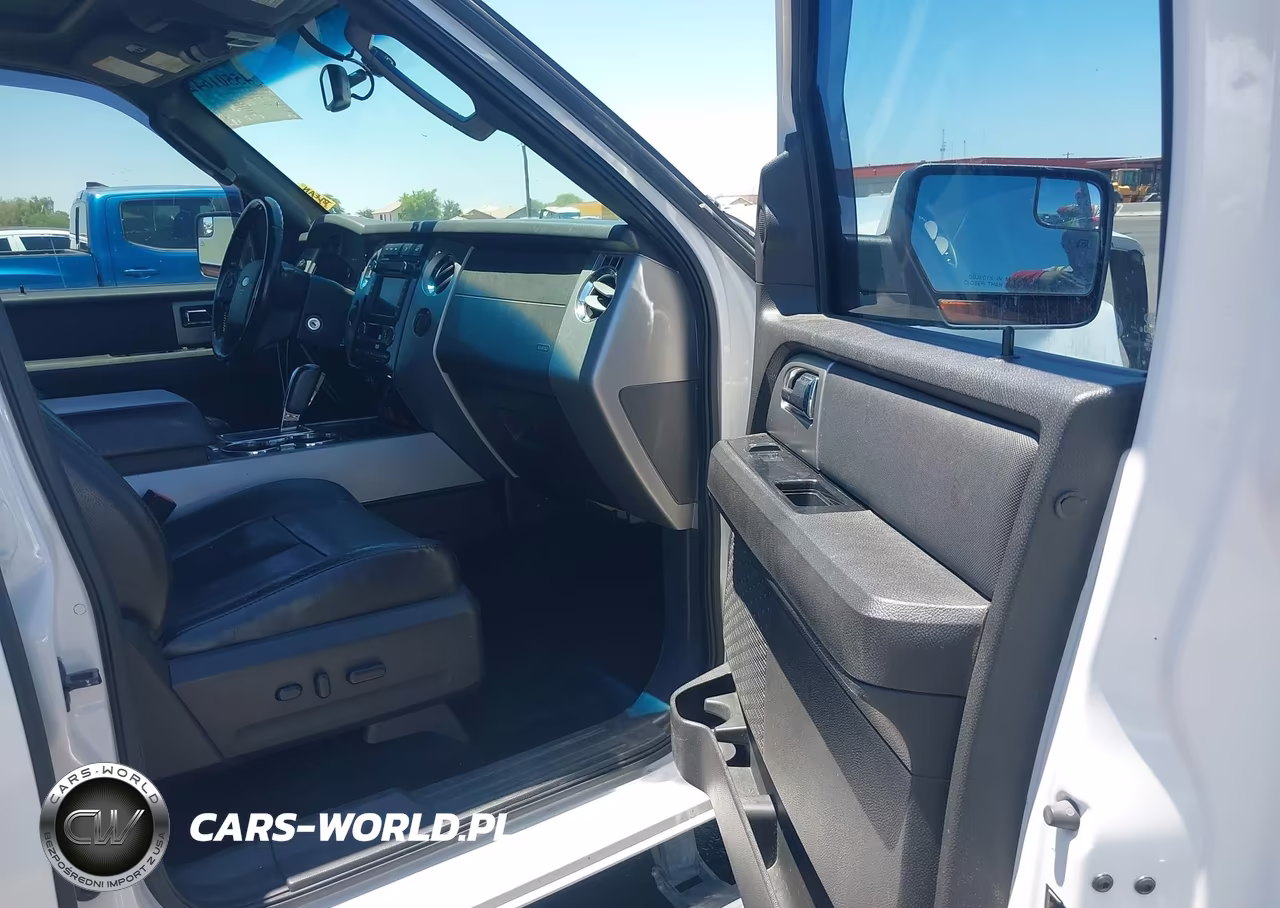 2013 Ford Expedition Limited VIN:1FMJU2A56DEF02790 - 5