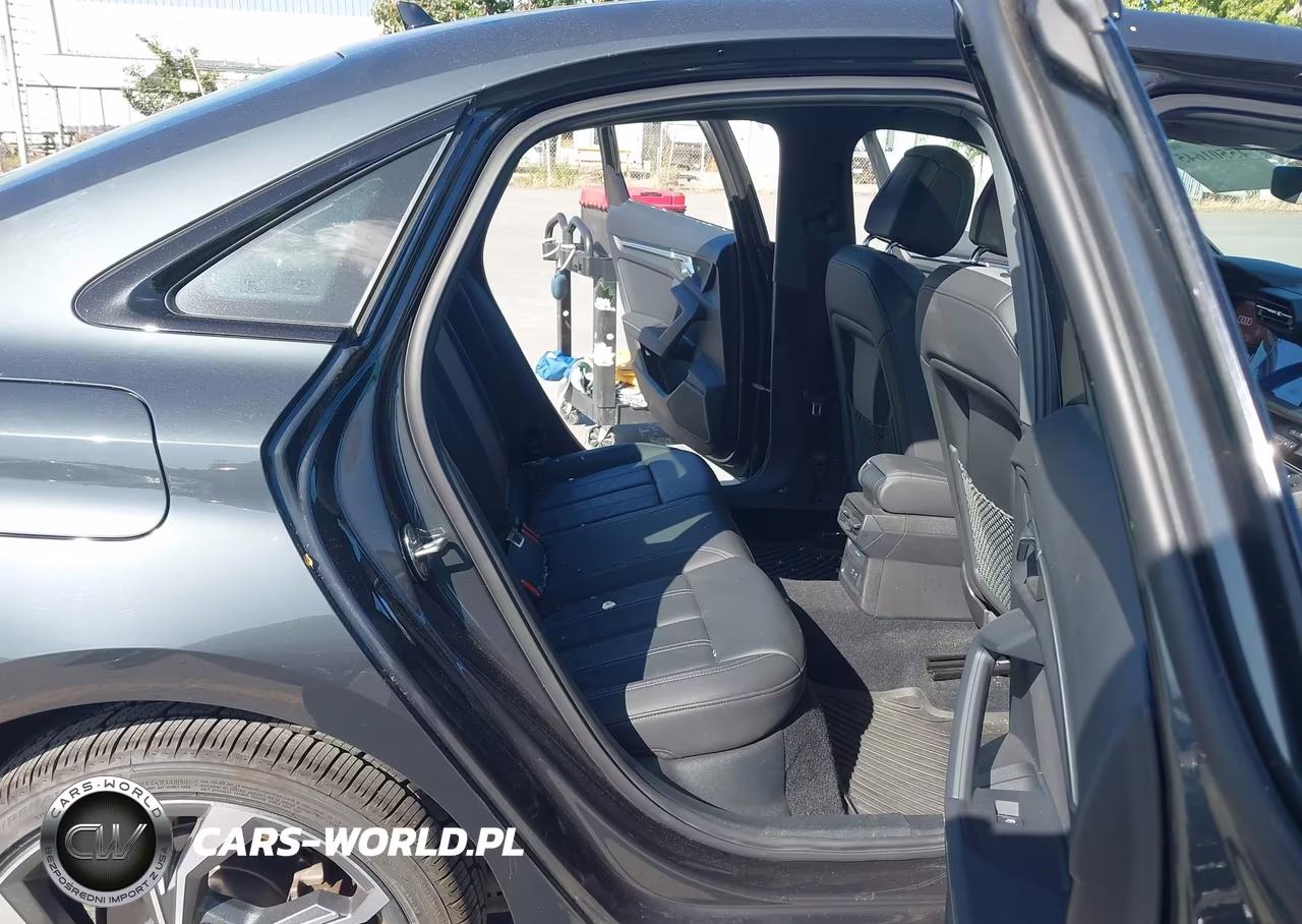 2022 Audi A3 Premium Plus 40 Tfsi Front-Wheel Drive S Tronic VIN:WAUBUDGY2NA019096 - 8