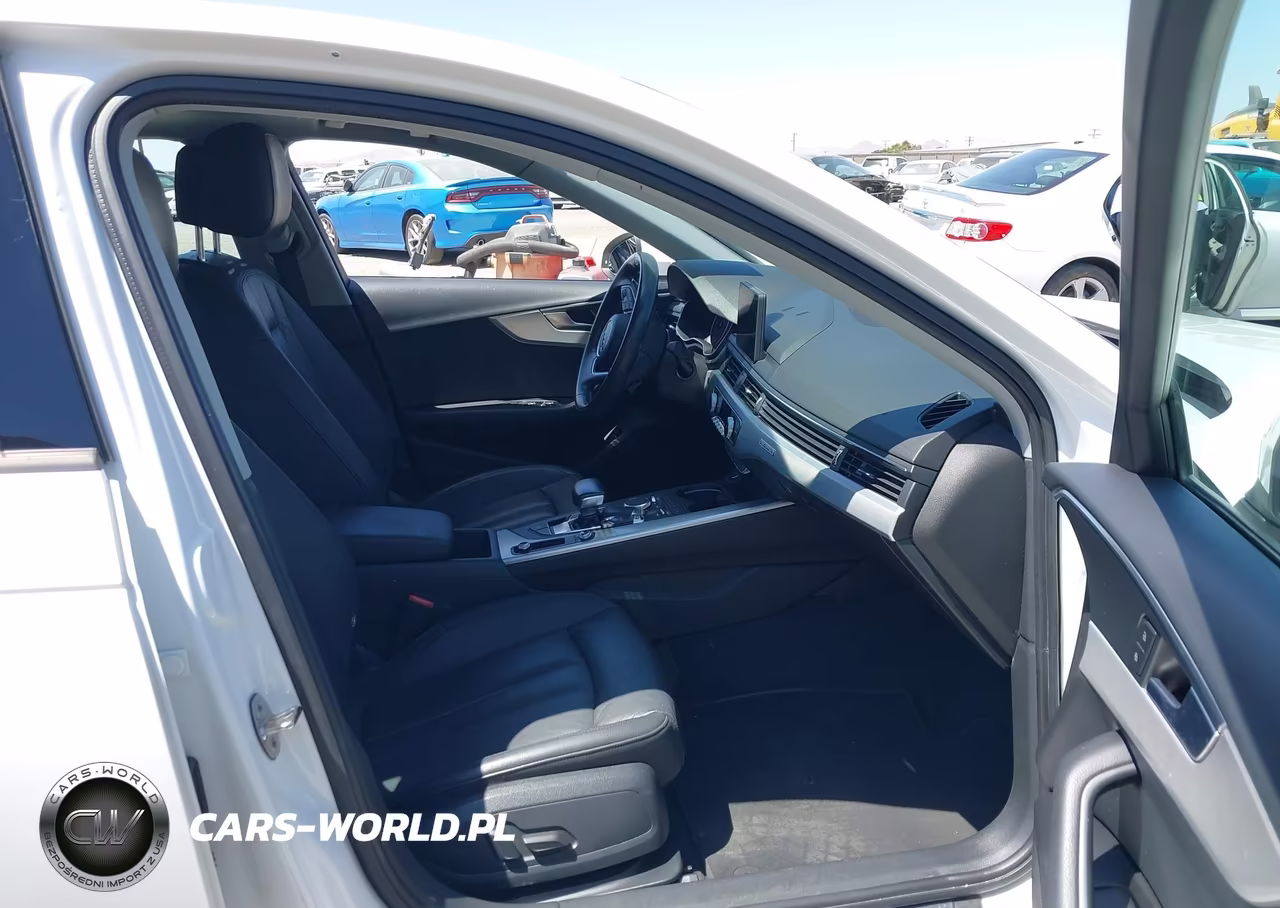 2017 Audi A4 Premium VIN:WAUANAF44HN052586 - 5