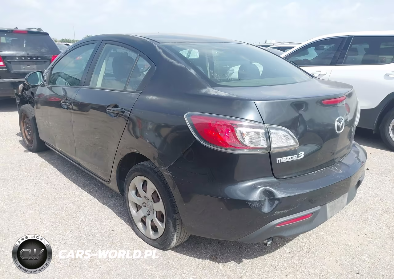 2011 Mazda Mazda3 I Sport VIN:JM1BL1UF4B1490038 - 3