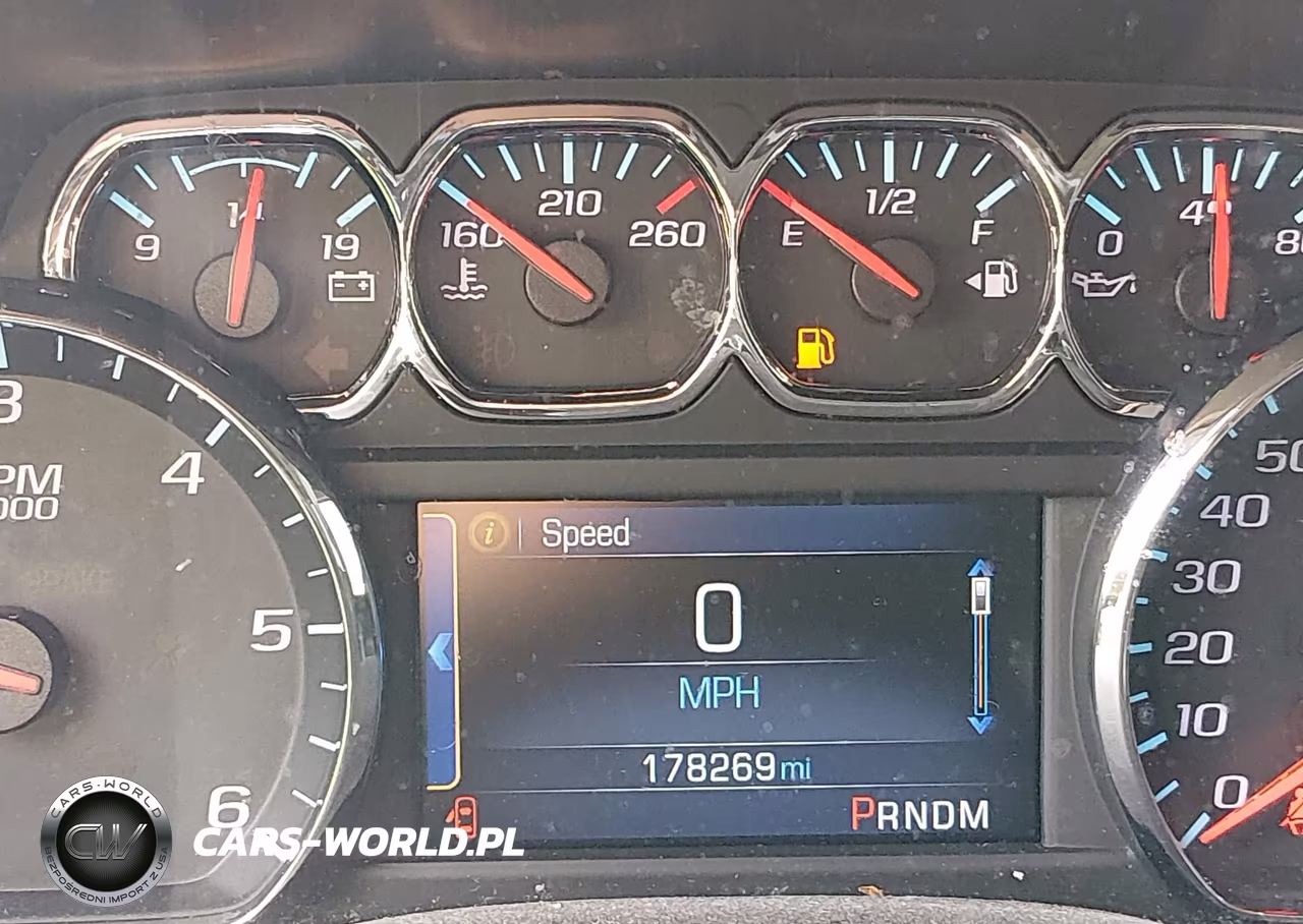 2015 Chevrolet Tahoe Lt VIN:1GNSCBKC0FR118094 - 16