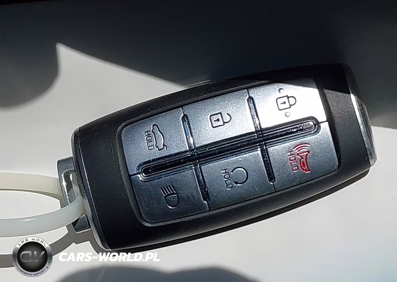 2023 Genesis G70 2.0T Rwd VIN:KMTG34TA4PU124875 - 11