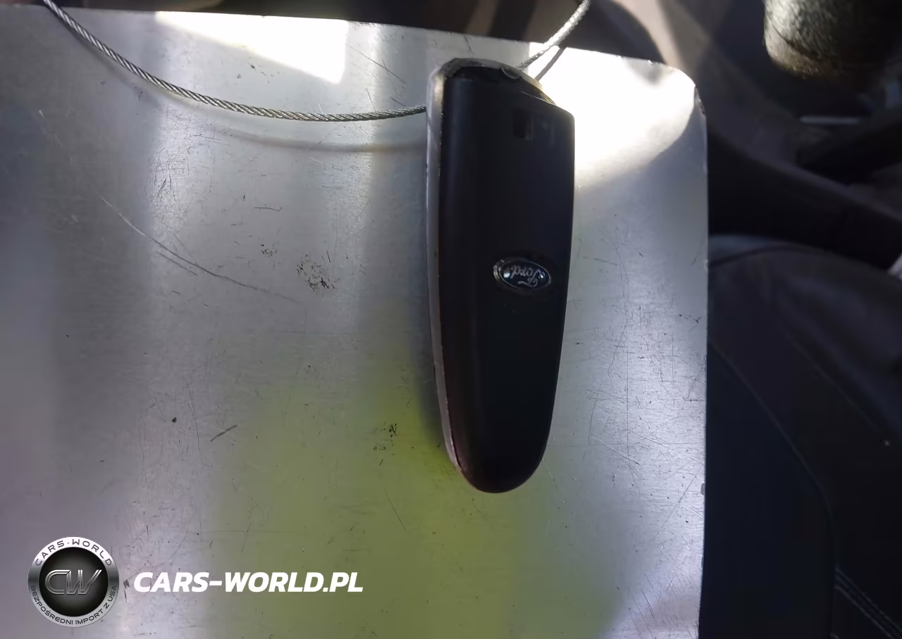 2014 Ford Focus Titanium VIN:1FADP3J26EL357564 - 11