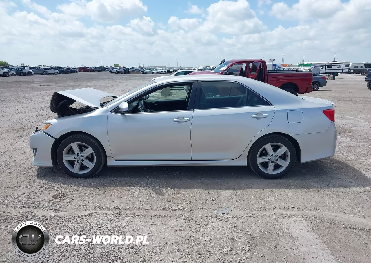 2012 Toyota Camry Se VIN:4T1BF1FK4CU058661 - 14