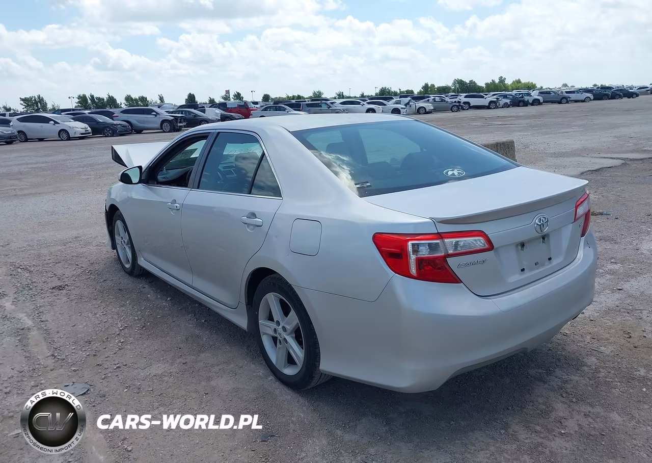 2012 Toyota Camry Se VIN:4T1BF1FK4CU058661 - 3