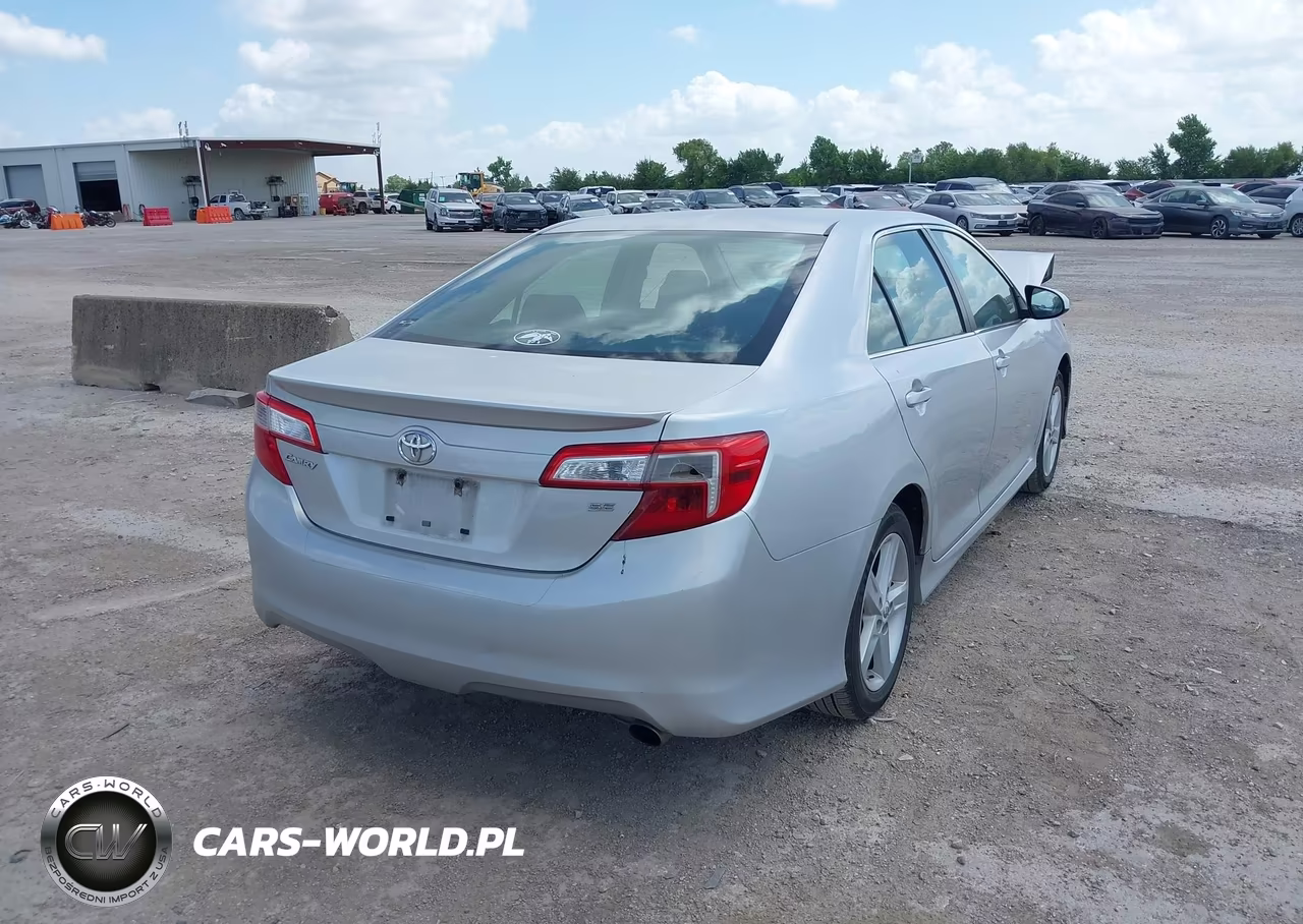 2012 Toyota Camry Se VIN:4T1BF1FK4CU058661 - 4