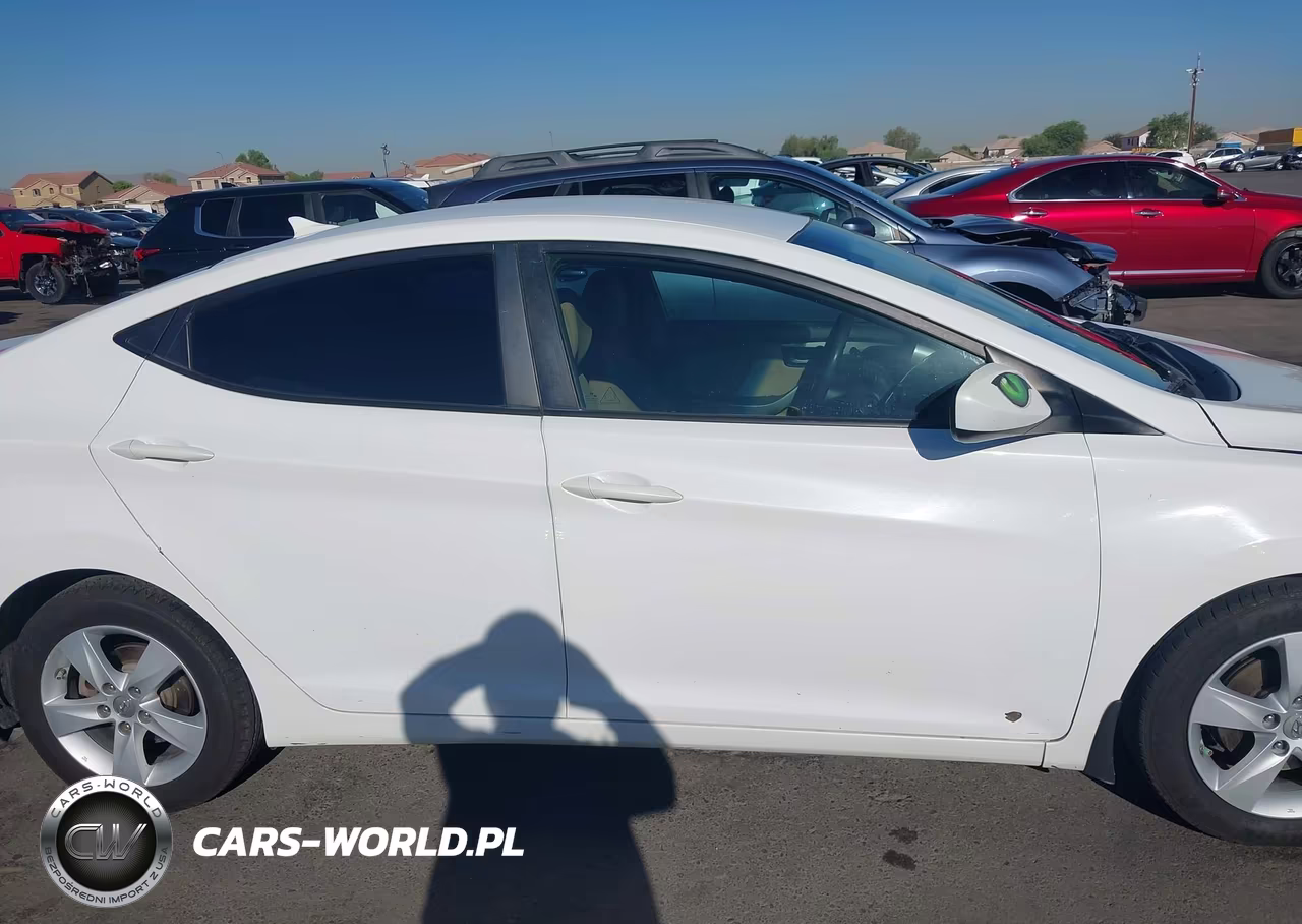 2013 Hyundai Elantra Gls VIN:5NPDH4AE1DH425134 - 13