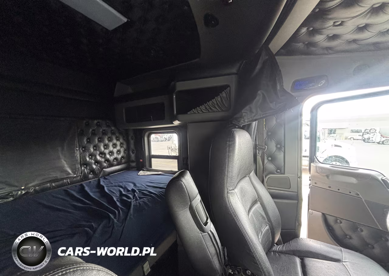 2022 Kenworth W900 VIN:1XKWD49X6NR476850 - 11