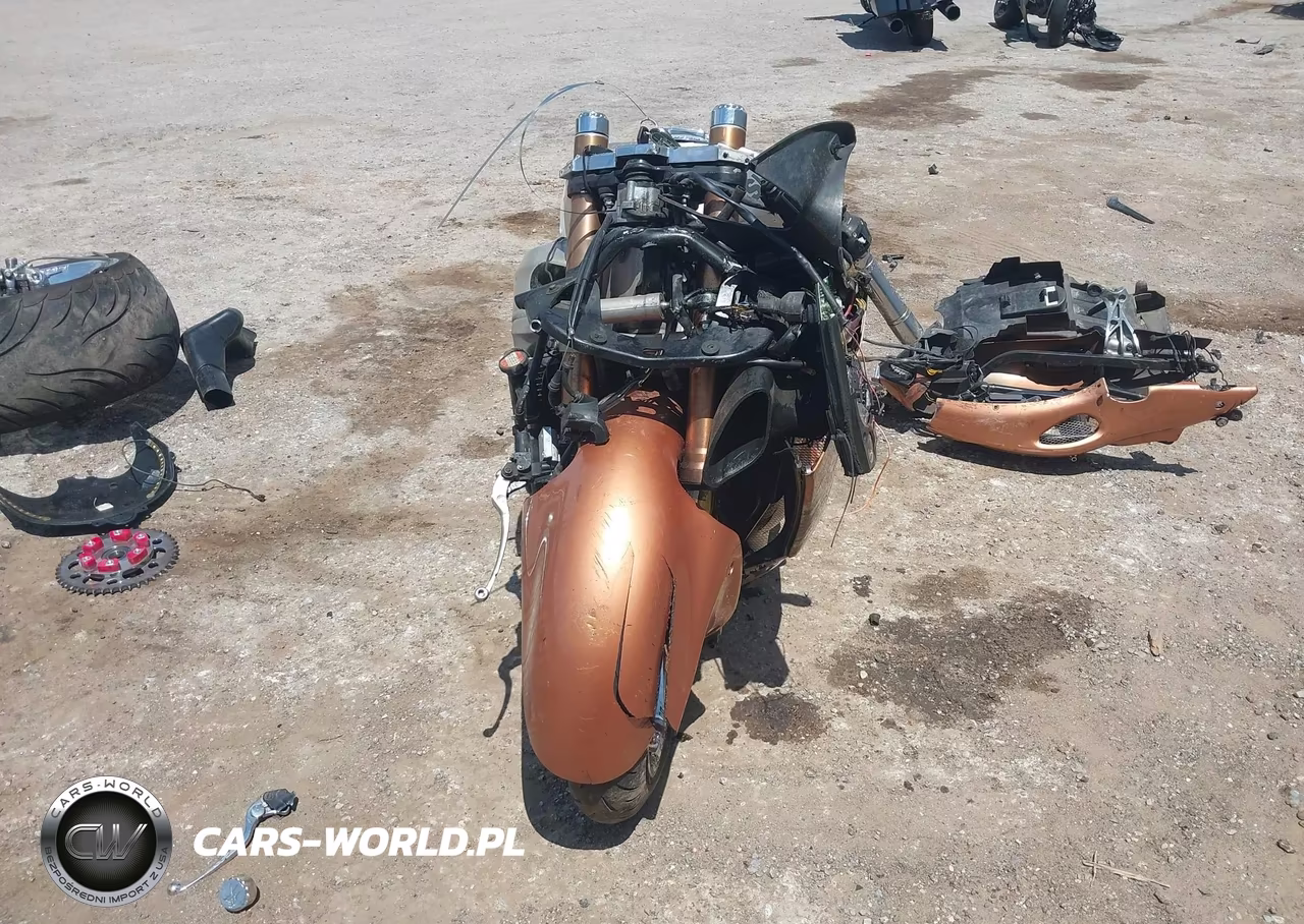 2000 Suzuki Gsx1300 R VIN:JS1GW71A8Y2101052 - 5