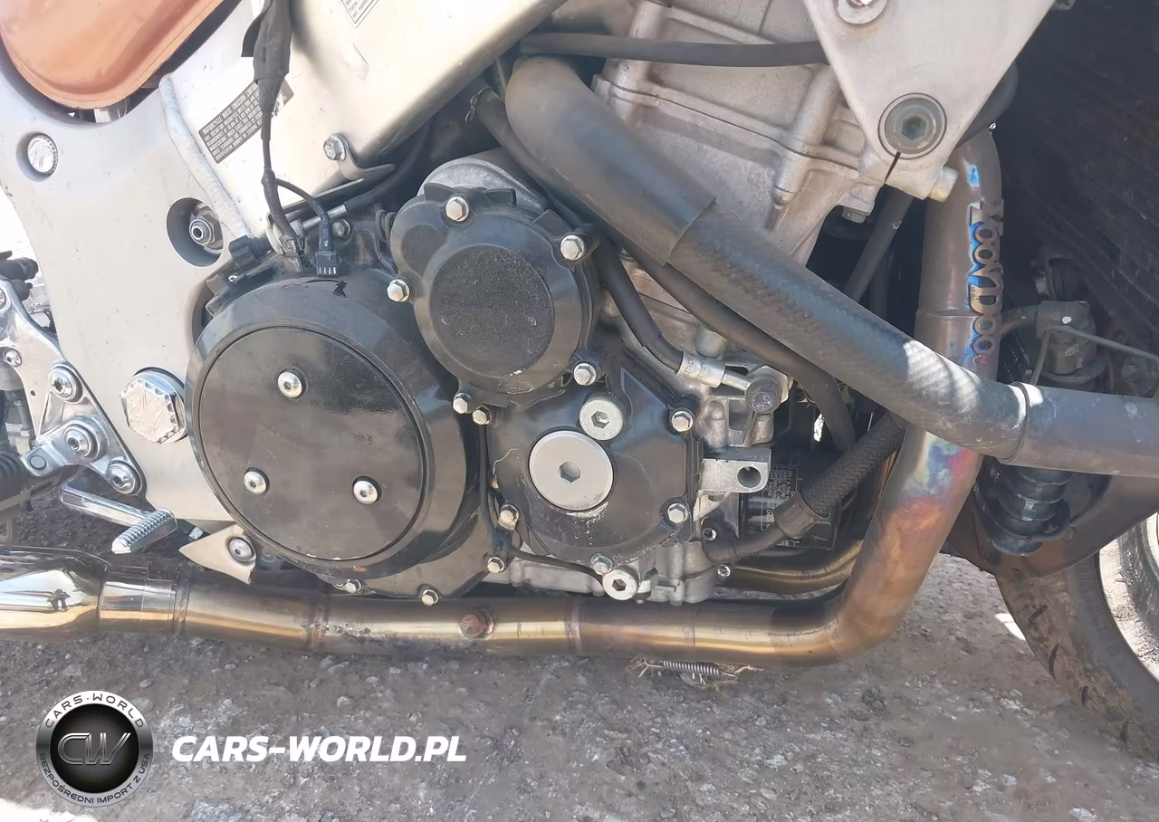 2000 Suzuki Gsx1300 R VIN:JS1GW71A8Y2101052 - 8