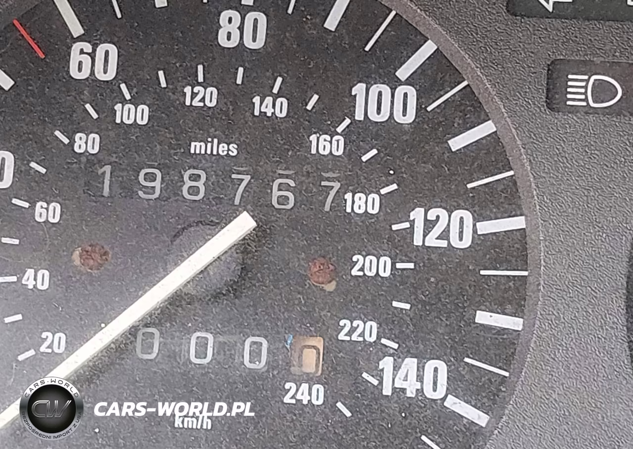 1991 BMW 325 Ic Automatic VIN:WBABB2318MEC24886 - 16