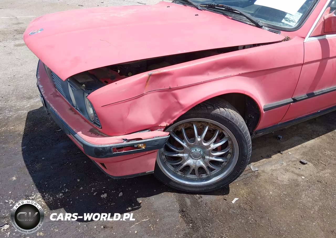 1991 BMW 325 Ic Automatic VIN:WBABB2318MEC24886 - 6