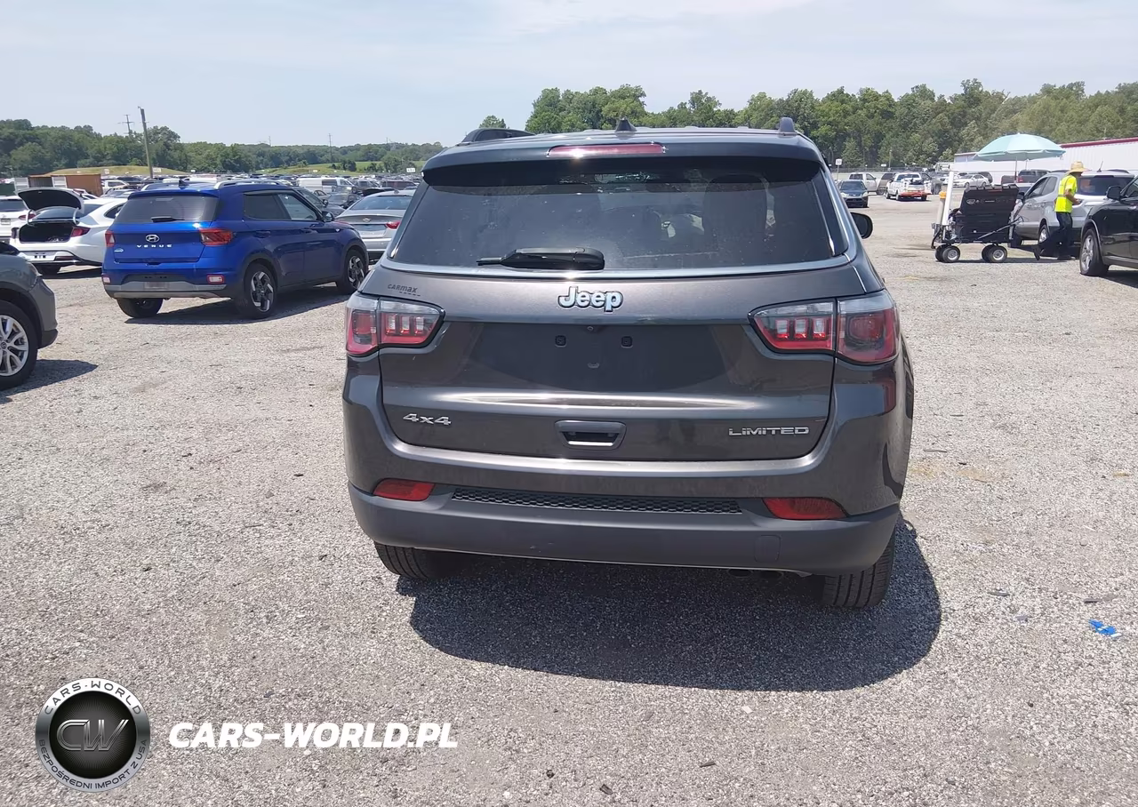 2017 Jeep Compass Limited VIN:3C4NJDCB6HT680640 - 16