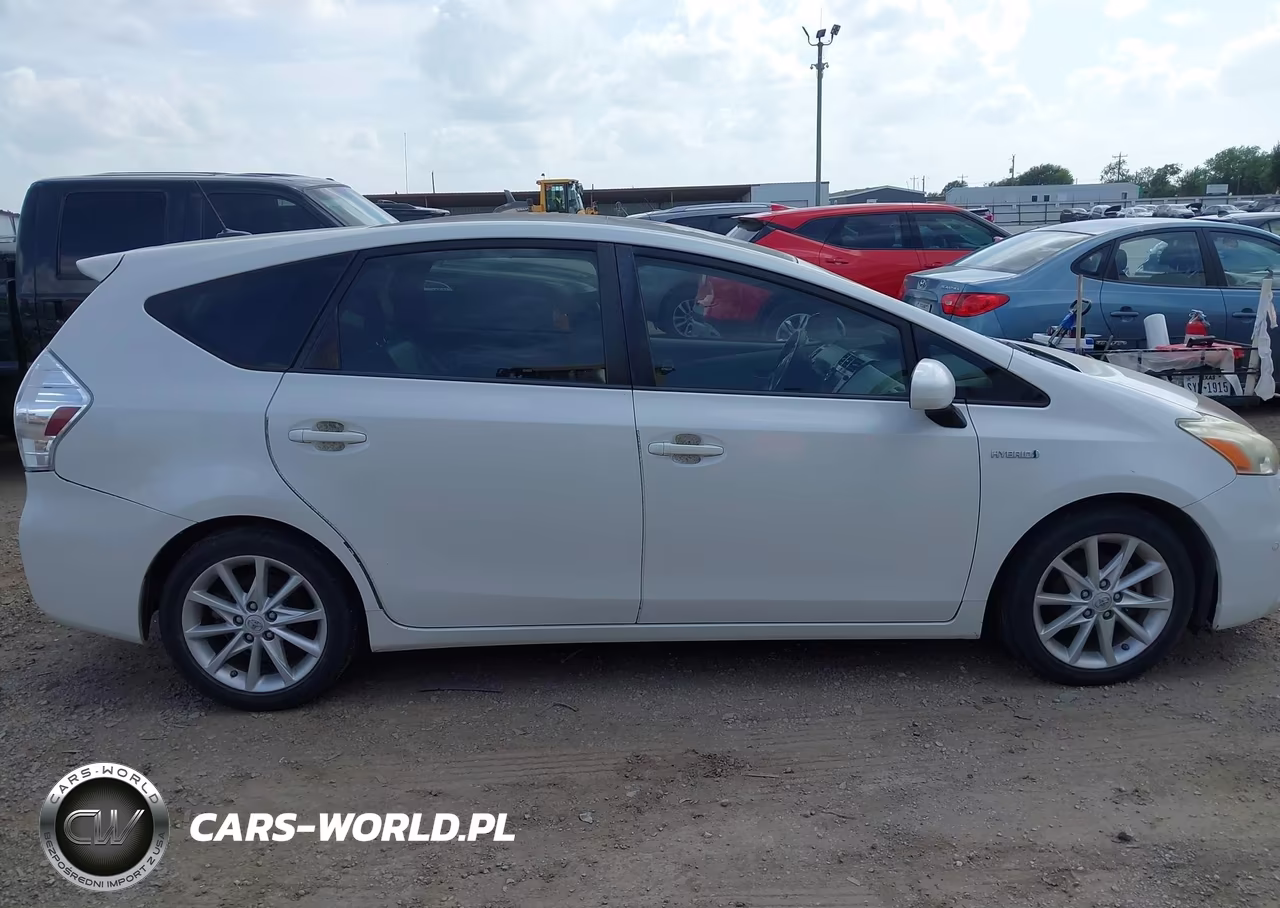 2012 Toyota Prius V Five VIN:JTDZN3EU7C3029357 - 13