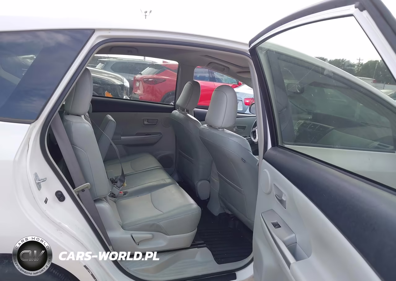 2012 Toyota Prius V Five VIN:JTDZN3EU7C3029357 - 8