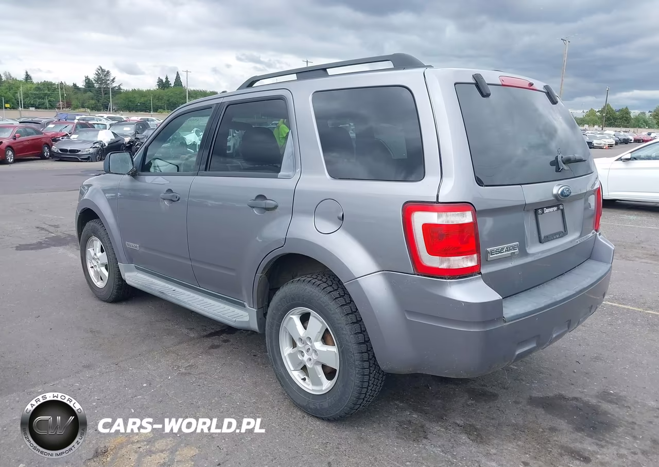 2008 Ford Escape Xlt VIN:1FMCU03Z28KE62079 - 3