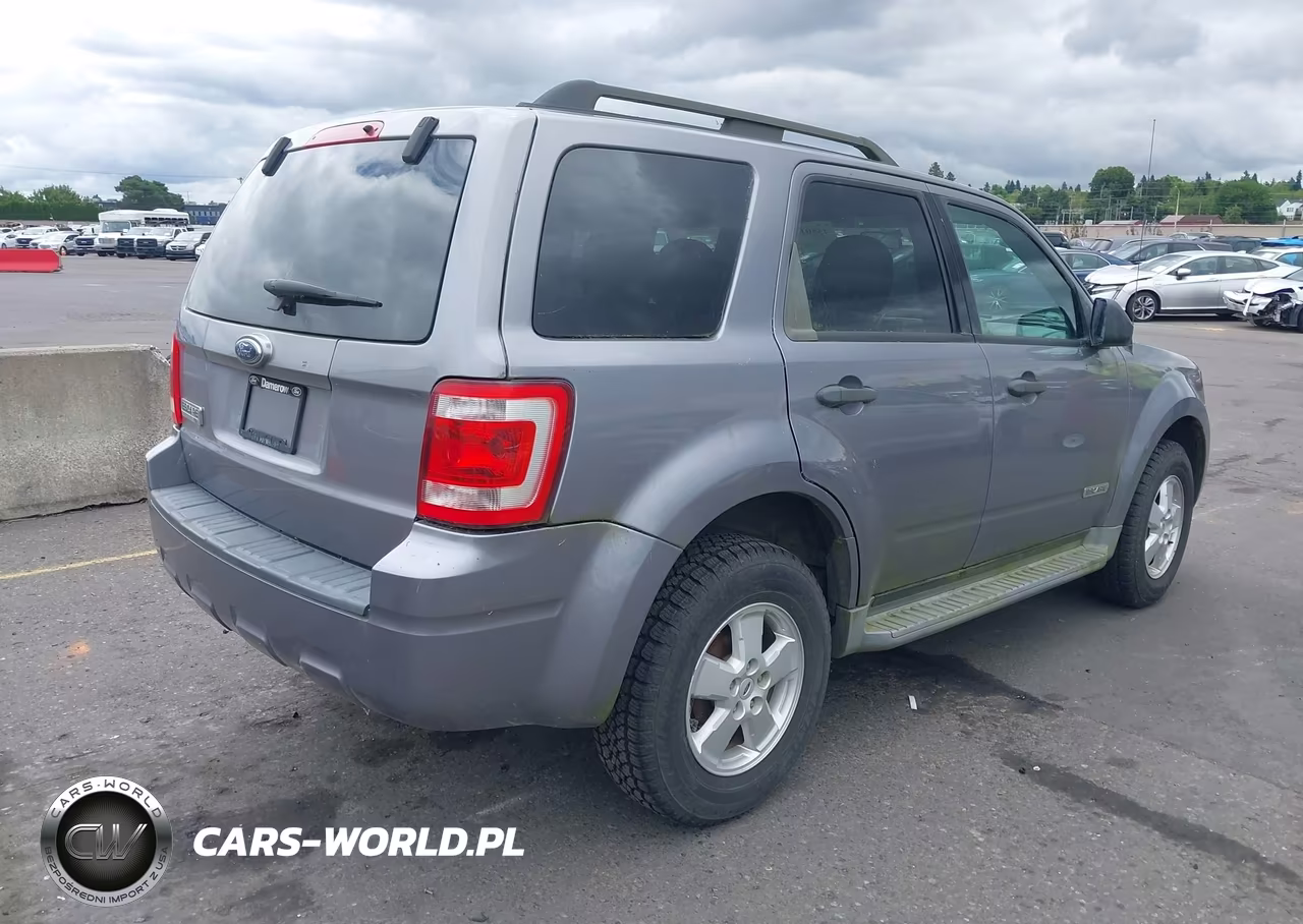2008 Ford Escape Xlt VIN:1FMCU03Z28KE62079 - 4