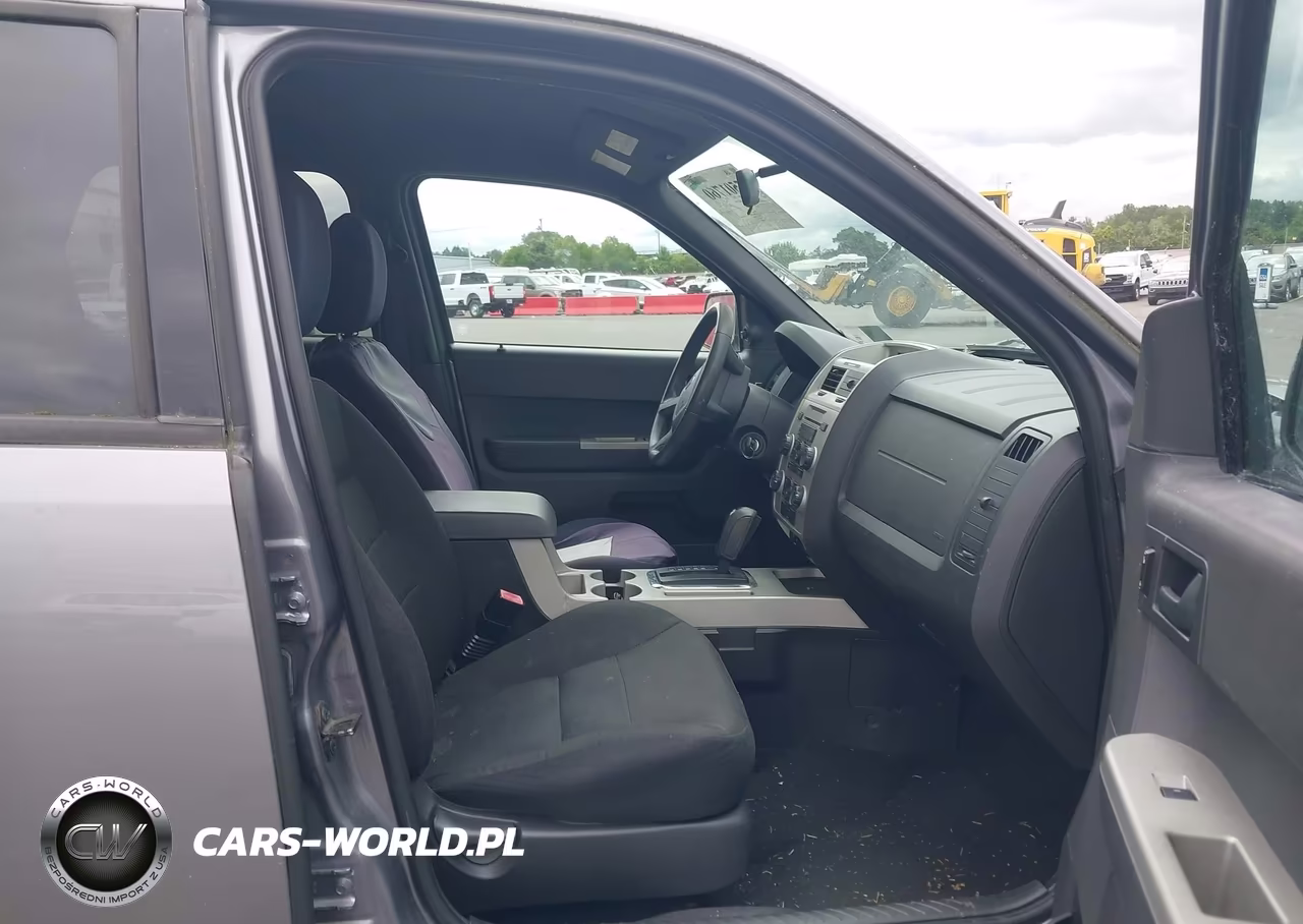 2008 Ford Escape Xlt VIN:1FMCU03Z28KE62079 - 5