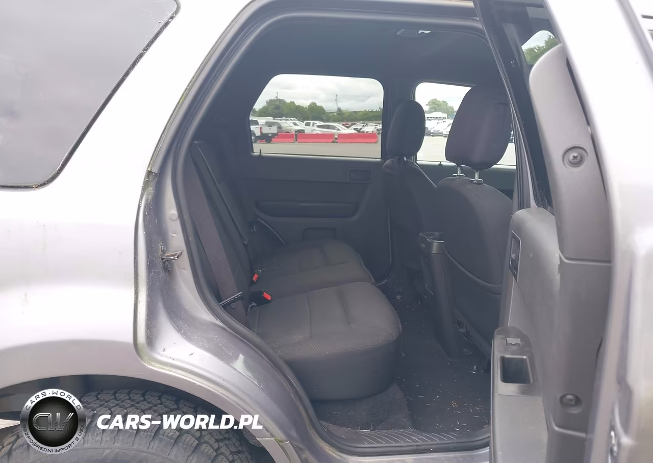 2008 Ford Escape Xlt VIN:1FMCU03Z28KE62079 - 8