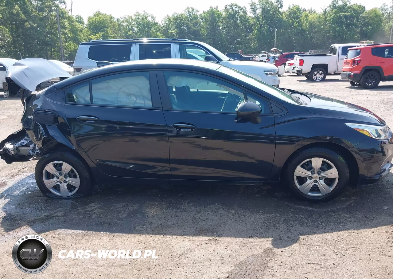 2018 Chevrolet Cruze Ls Auto VIN:1G1BC5SM3J7139148 - 13