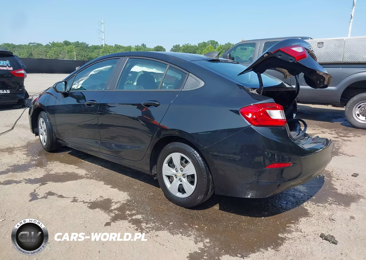 2018 Chevrolet Cruze Ls Auto VIN:1G1BC5SM3J7139148 - 3