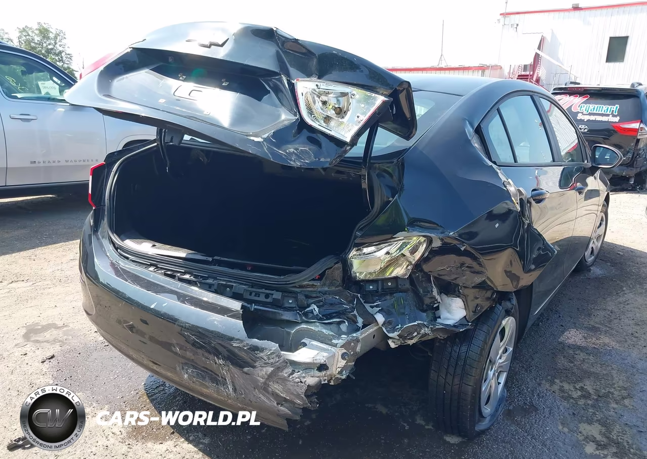 2018 Chevrolet Cruze Ls Auto VIN:1G1BC5SM3J7139148 - 6