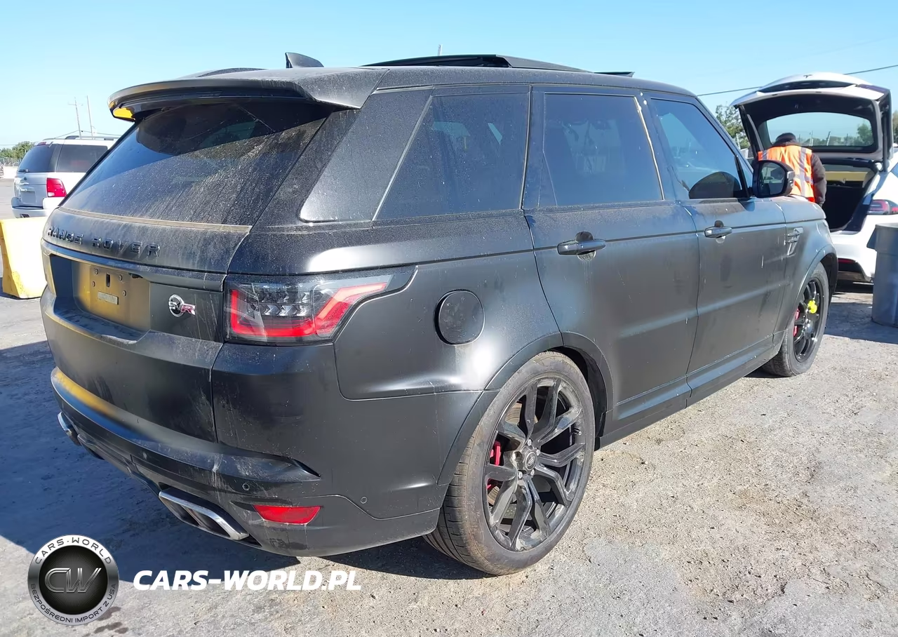 2022 Land Rover Range Rover Sport Svr-Svr Carbon Edition VIN:SALWZ2RE4NA235926 - 4