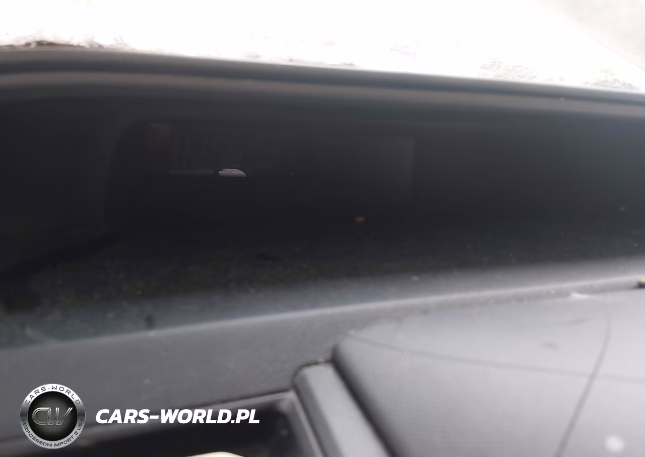 2013 Toyota Prius C Two VIN:JTDKDTB30D1532130 - 15