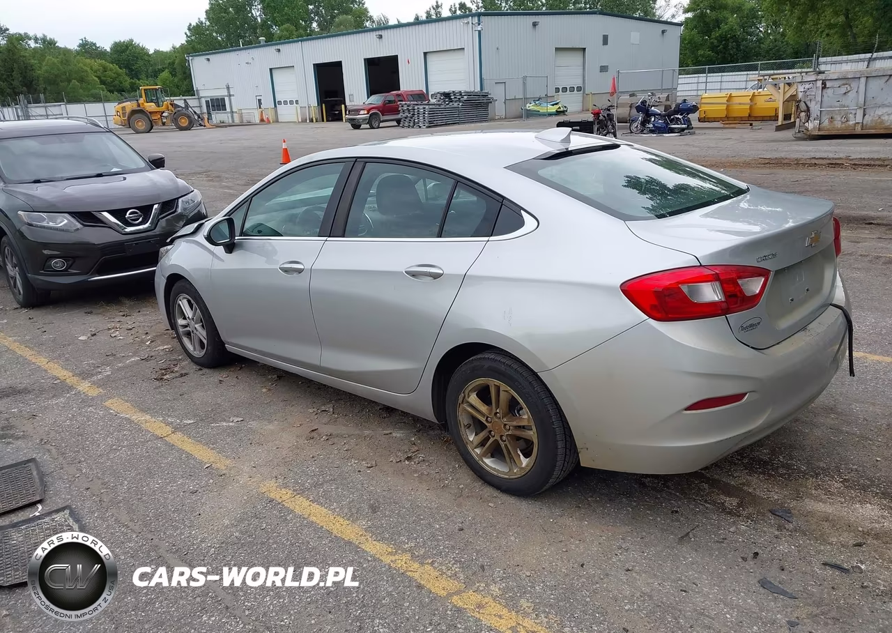 2017 Chevrolet Cruze Lt Auto VIN:1G1BE5SM5H7123991 - 3