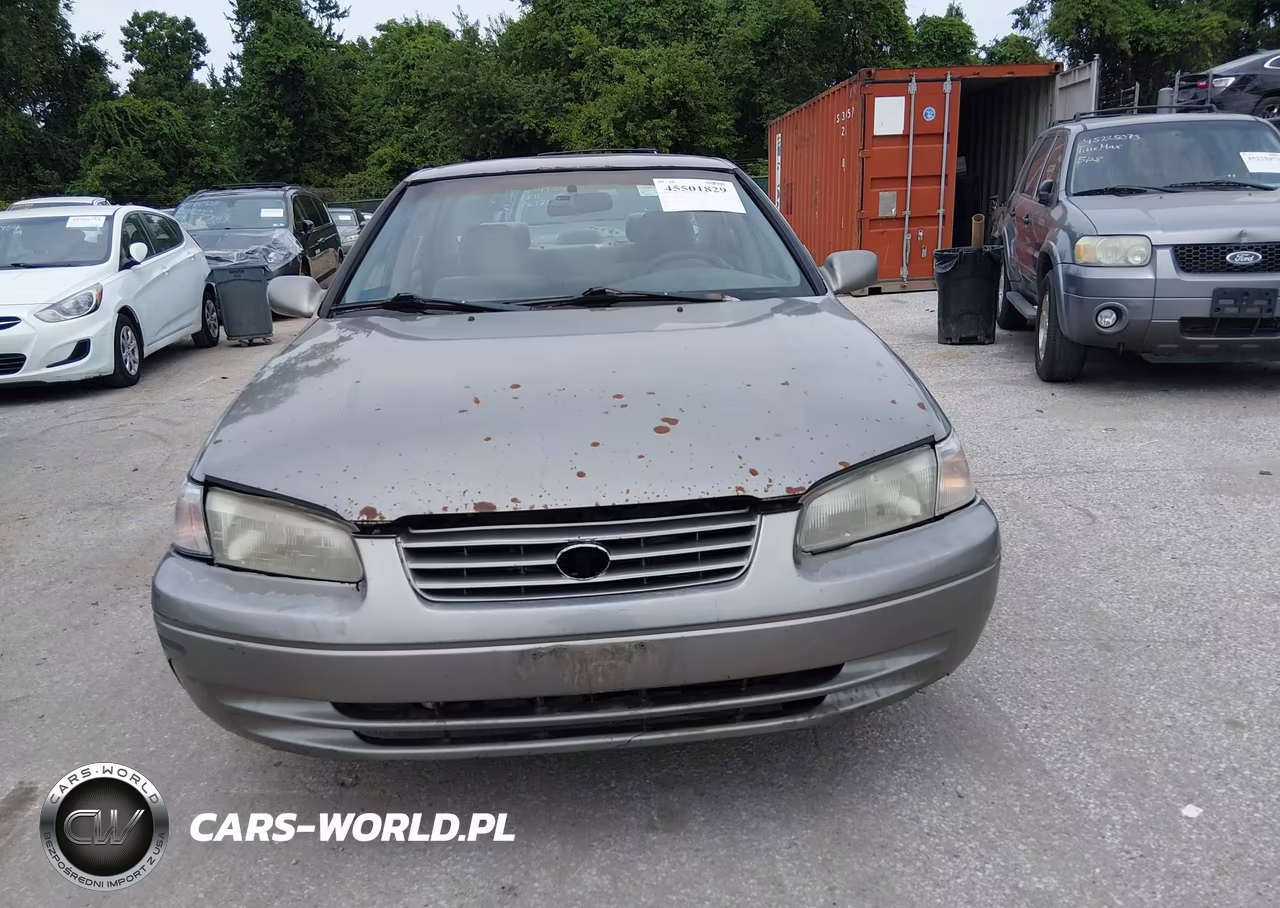 1998 Toyota Camry Le VIN:4T1BG22K5WU380190 - 13