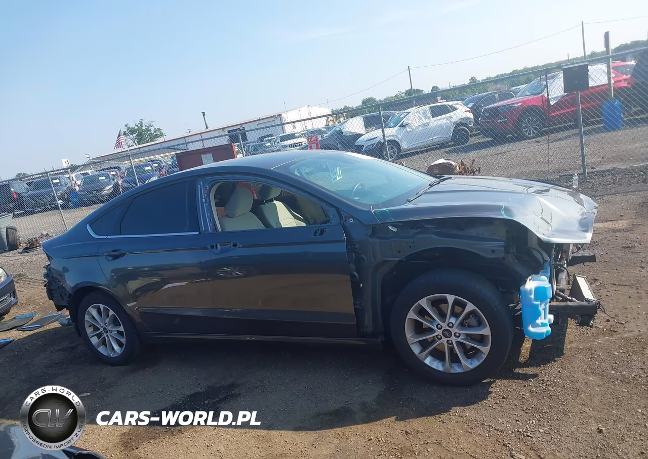 2020 Ford Fusion Se VIN:3FA6P0HD4LR217249 - 13