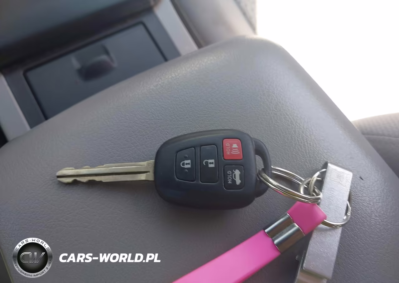 2012 Toyota Camry Le VIN:4T1BF1FK4CU041939 - 11