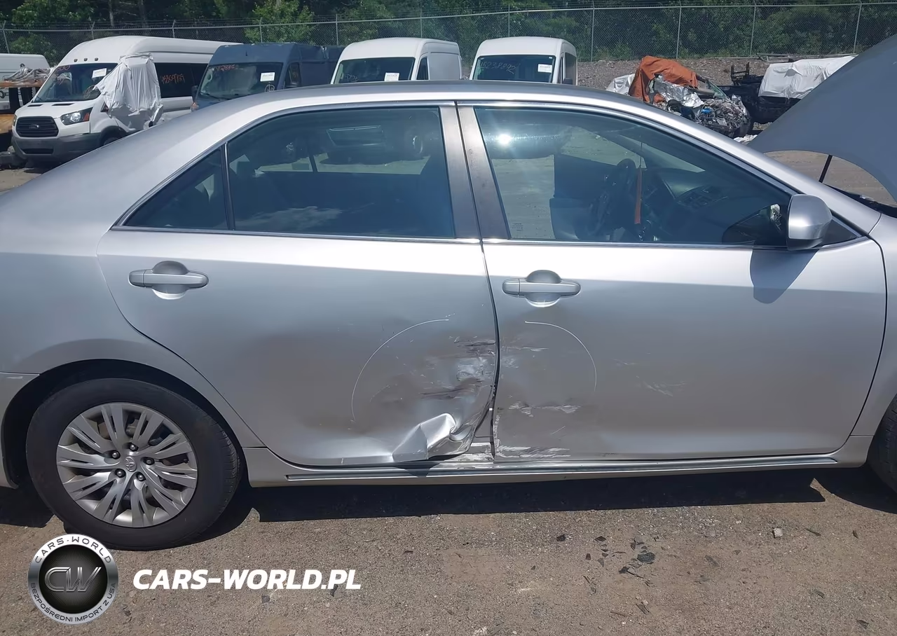 2012 Toyota Camry Le VIN:4T1BF1FK4CU041939 - 12