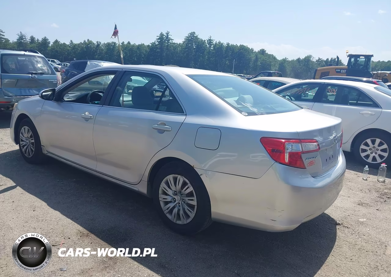 2012 Toyota Camry Le VIN:4T1BF1FK4CU041939 - 3