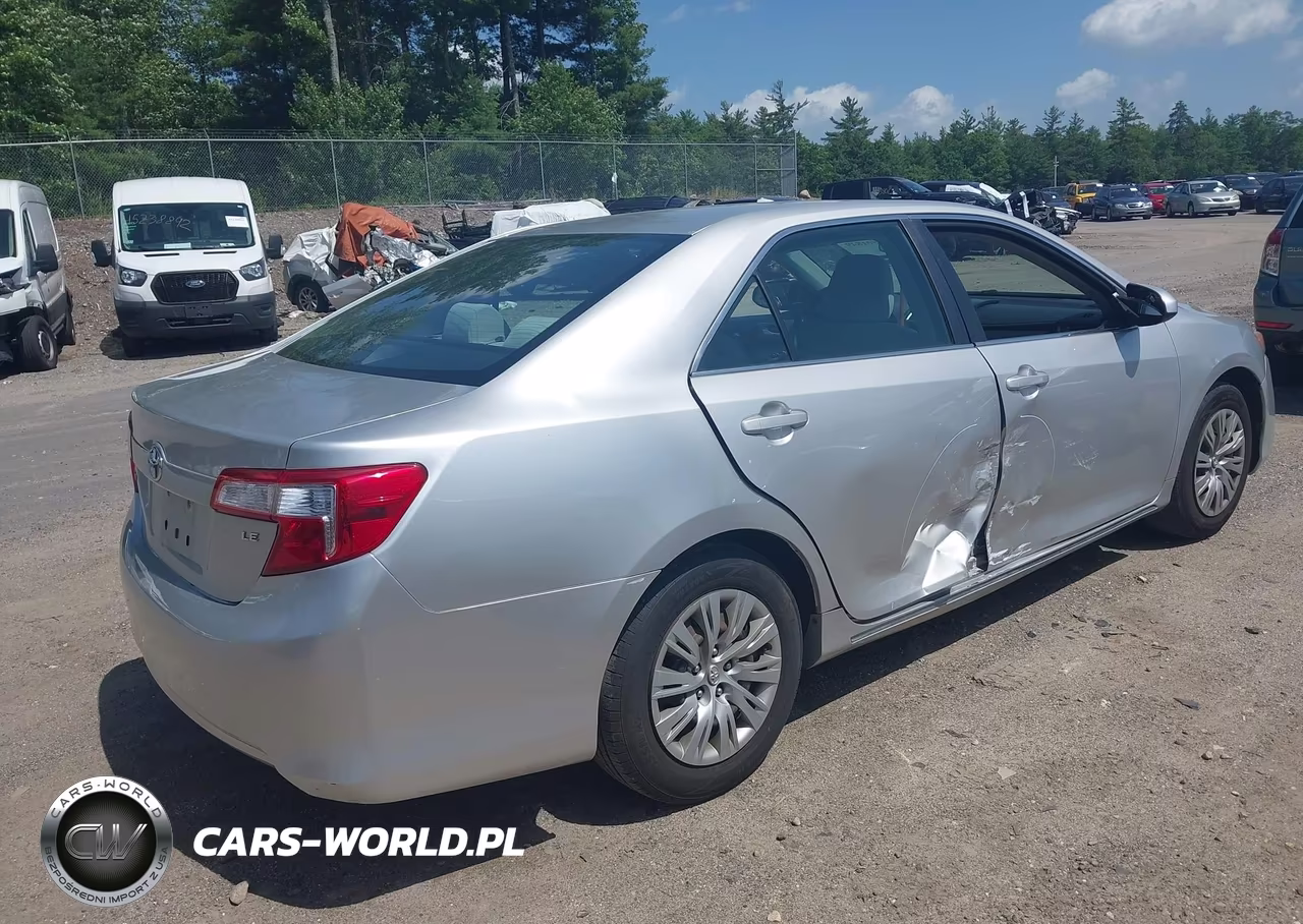 2012 Toyota Camry Le VIN:4T1BF1FK4CU041939 - 4