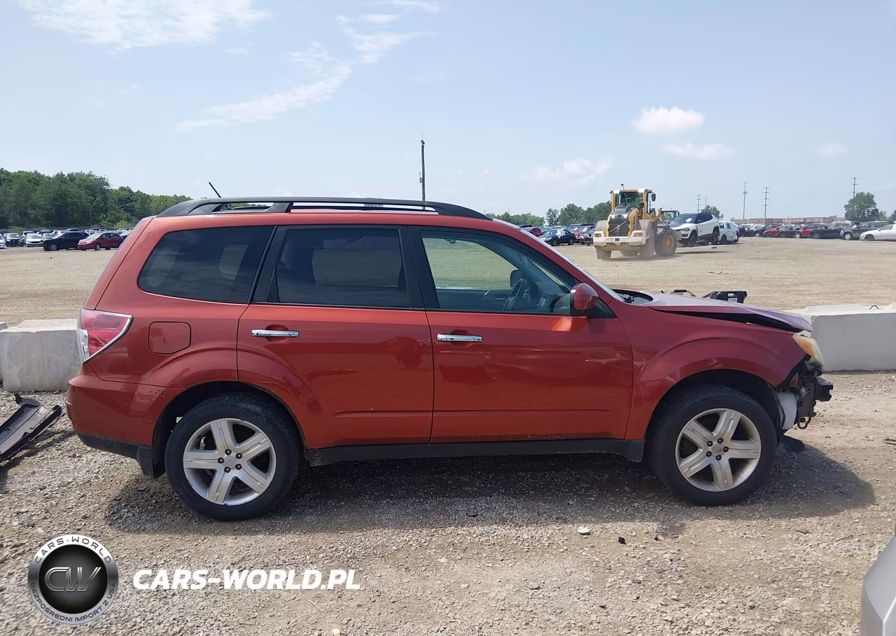 2010 Subaru Forester 2.5X Premium VIN:JF2SH6CC1AH760131 - 14