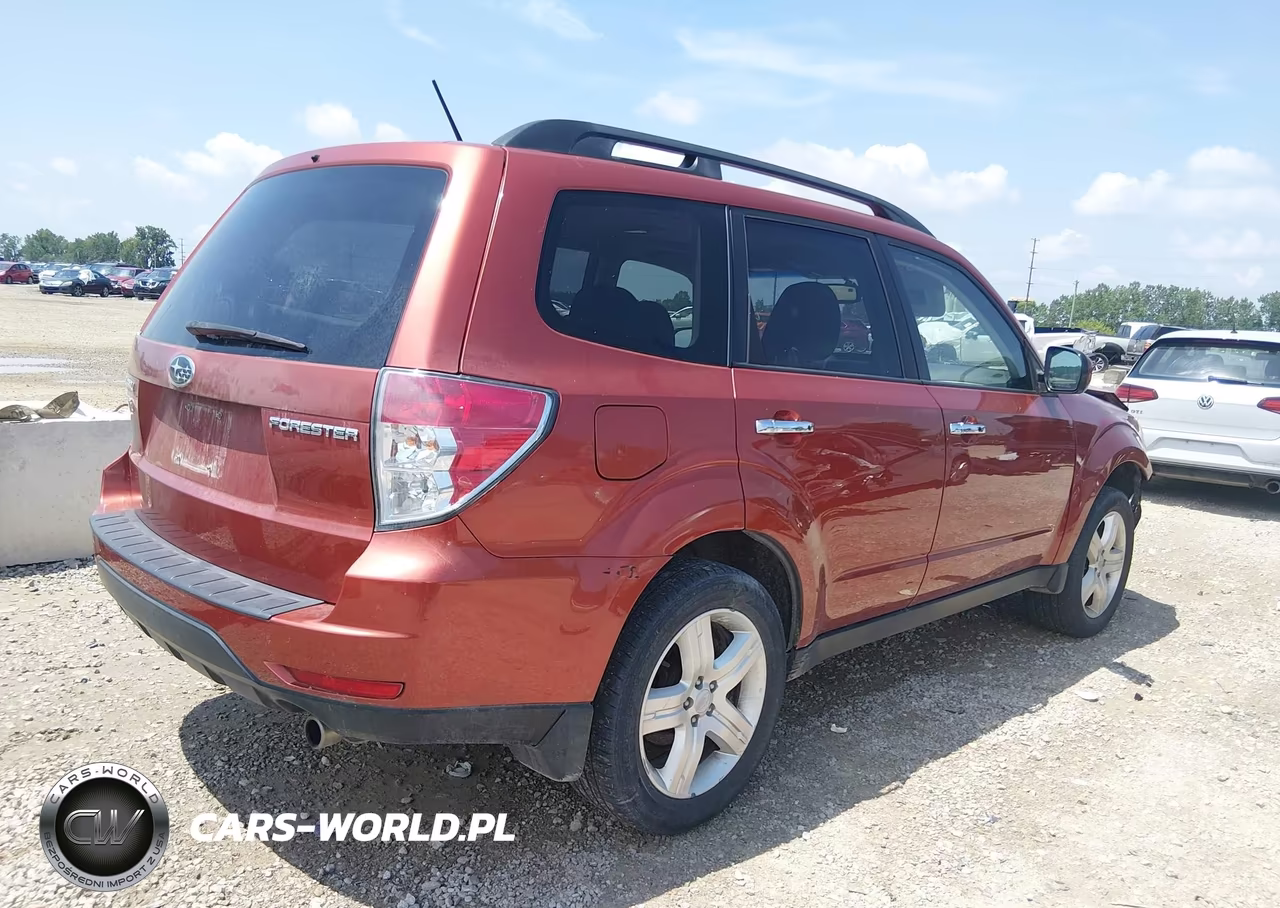 2010 Subaru Forester 2.5X Premium VIN:JF2SH6CC1AH760131 - 4