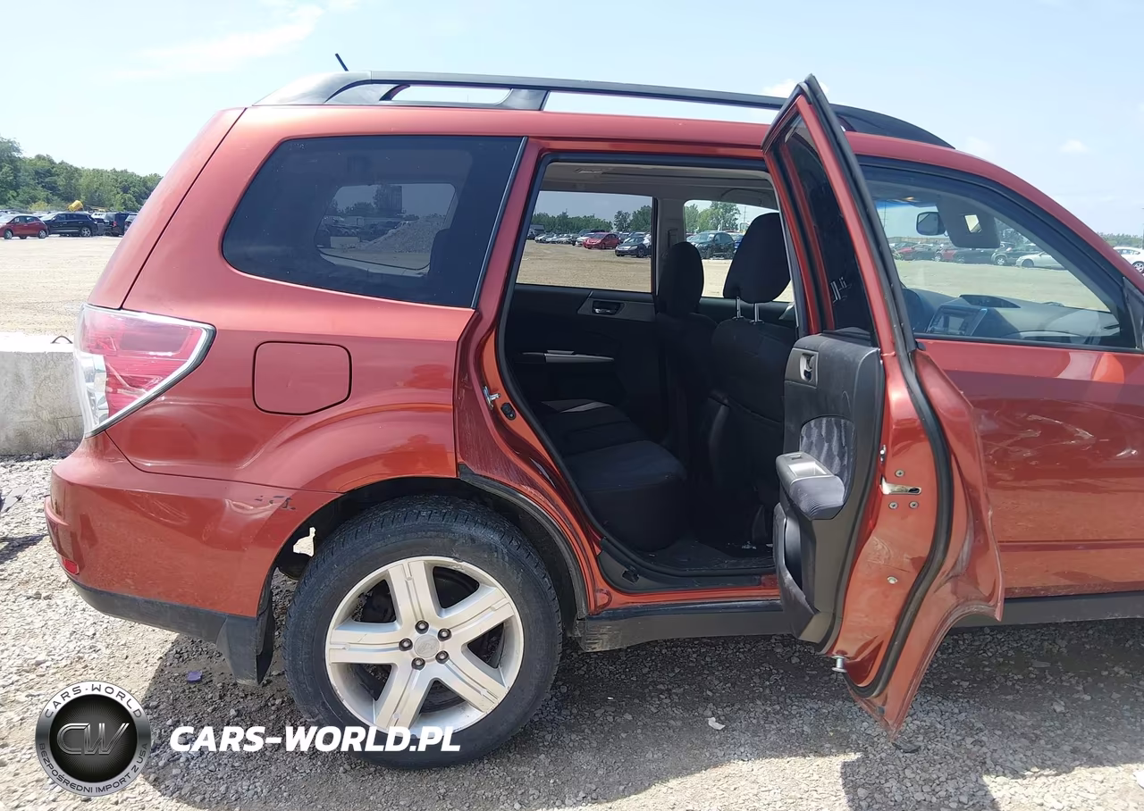 2010 Subaru Forester 2.5X Premium VIN:JF2SH6CC1AH760131 - 8