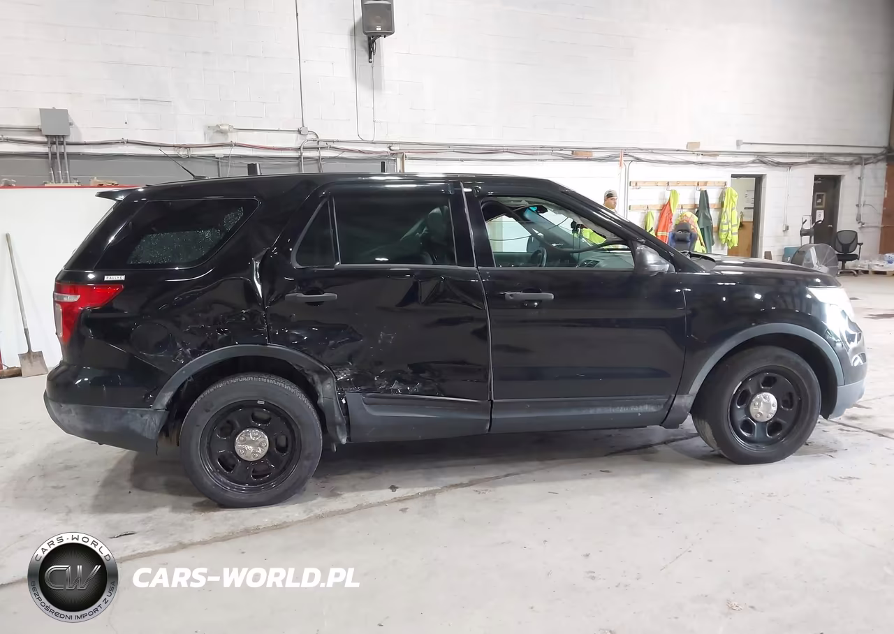 2015 Ford Utility Police Interceptor VIN:1FM5K8AR2FGA89190 - 13