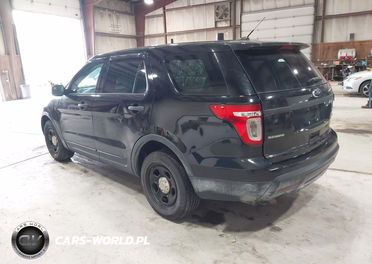 2015 Ford Utility Police Interceptor VIN:1FM5K8AR2FGA89190 - 3