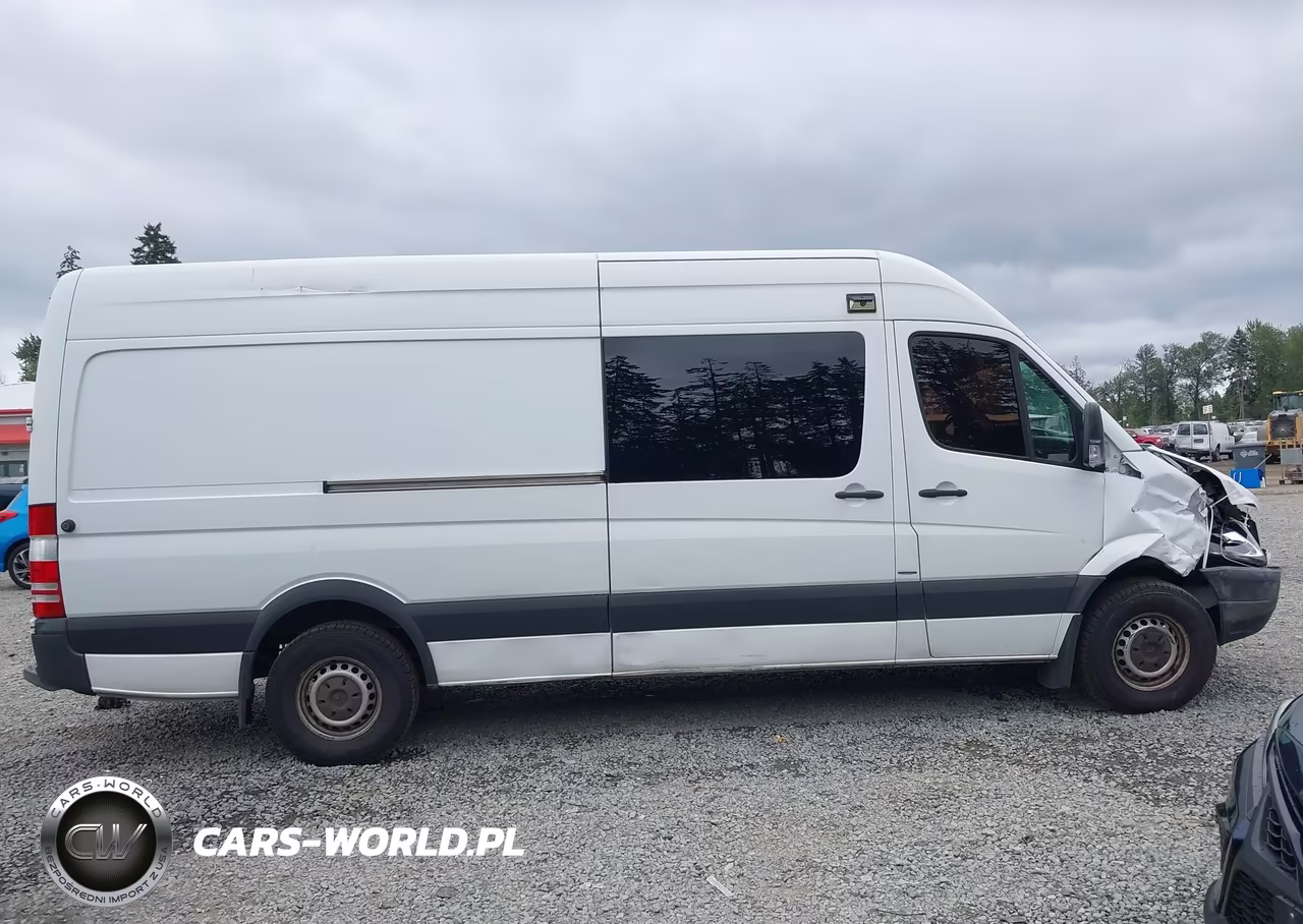 2013 Mercedes-Benz Sprinter 2500 High Roof VIN:WD4PE8CC3D5791871 - 13