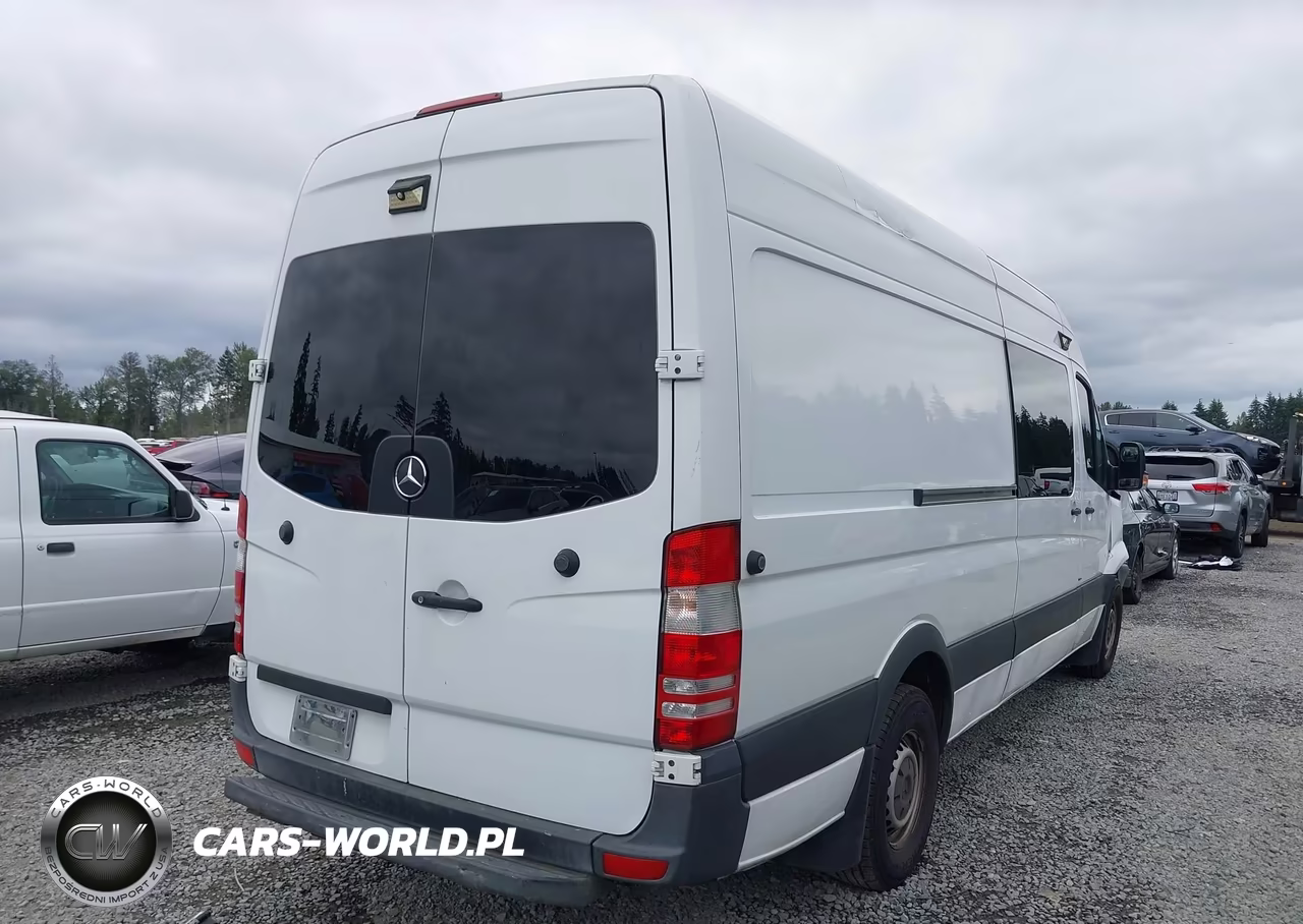 2013 Mercedes-Benz Sprinter 2500 High Roof VIN:WD4PE8CC3D5791871 - 4